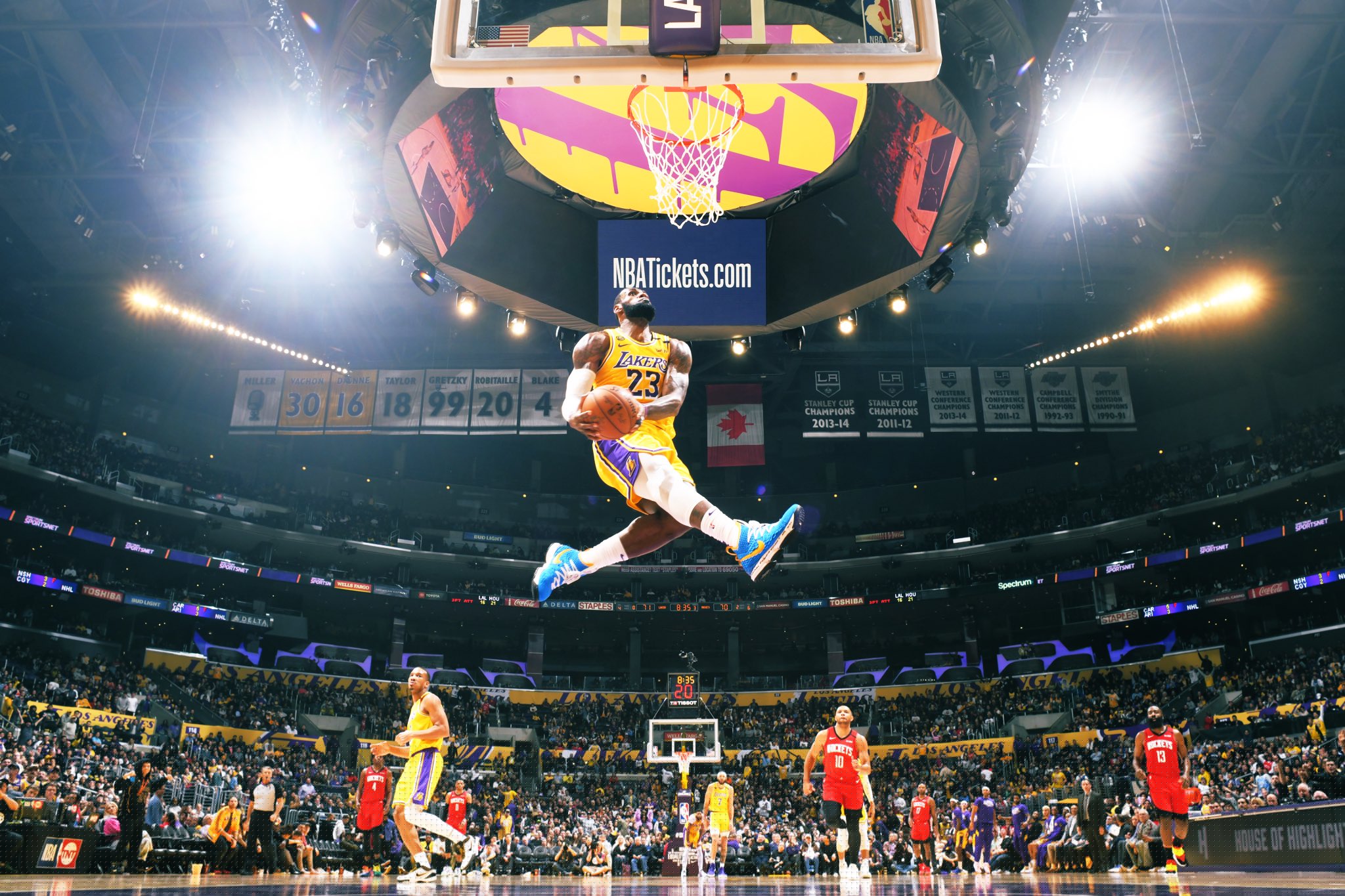 体育CBA：客场险胜 宁波男篮108-105江苏男篮